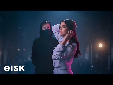 Elian Skye - AURA (Official Lyrics Video)