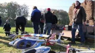 preview picture of video 'Egeskov heliflyin 2011'
