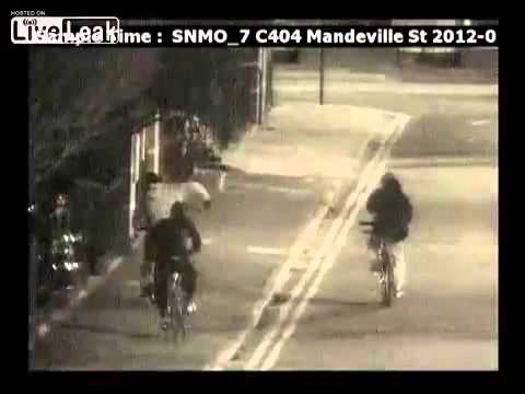 Gang Members Open Fire On Police In Hackney