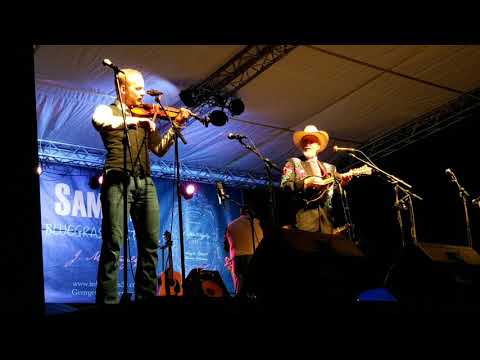 Doyle Lawson and Stephen Burwell  / Billy In The Low Ground