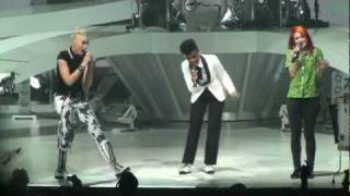 No Doubt/ Paramore/ Janelle Monae- &quot;Stand and Deliver&quot; (1080p HD)  6-22-2009
