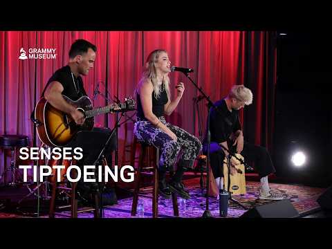 Video: "tiptoeing" - SENSES