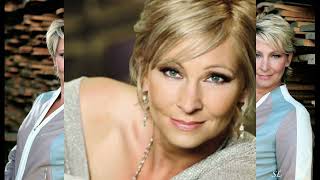 Claudia Jung - Wenn Er Nachts Piano Spielt