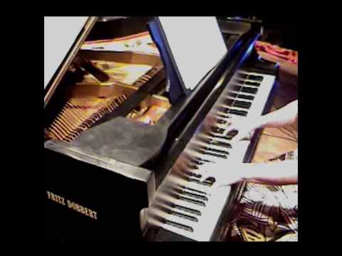 Santiago Guerrero - The Is The Moment