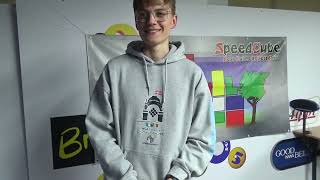 W sali klubu Brizzon przy ul. Karpia 10 odbył się turniej speedcubing'u Poznań Mental Breakdown 2022