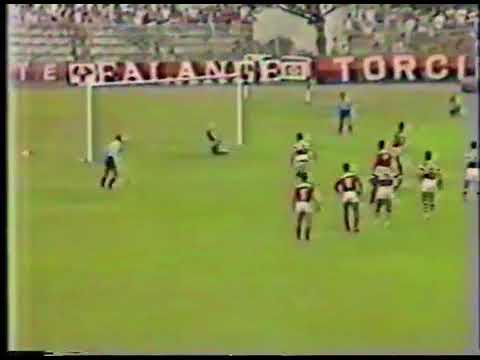 Bebeto (Flamengo) - 09/03/1986 - Flamengo 3x1 Mesquita - 1 gol