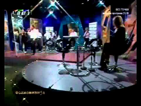 Grupa ELEGIJA - Ohrid  Stariot nejzin jorgovan - Naum Petreski ( vo zivo-folkovizija)