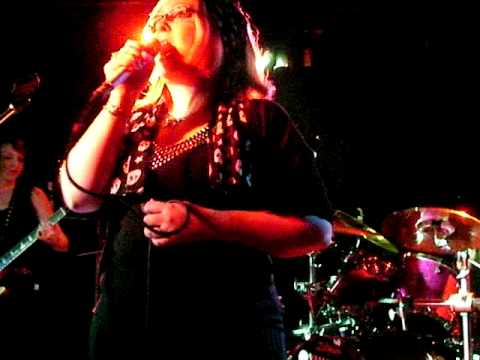 TANYA SINGING PAPERDOLL AT CTO