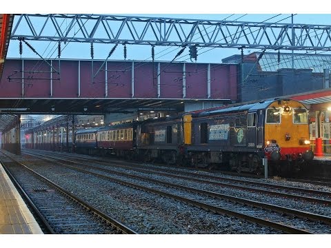DRS 20309 & 20305 thrashing out of Crewe with 'The Retro Lincolnshire Belle' 13/6/2015