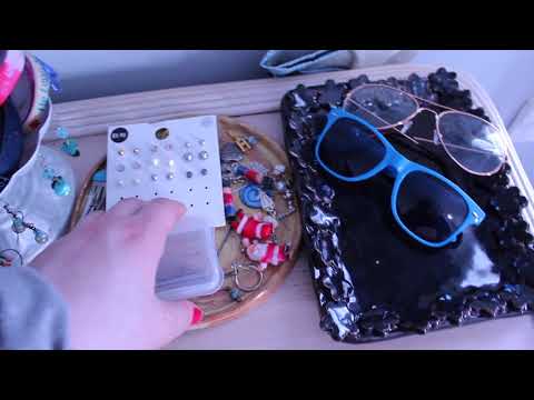 download lagu mp3 mp4 Floret Writing Desk, download lagu Floret Writing Desk gratis, unduh video klip Floret Writing Desk