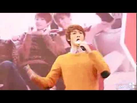 [FANCAM] 140101 M4M  (Bin Focus) - Hero @ New Year Fan Meeting