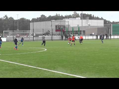 30 aug 2014 DOSC D1/D2 - VV De Meern D3 oefenwdstr 4-2 Doelpunt DOSC (3-1)