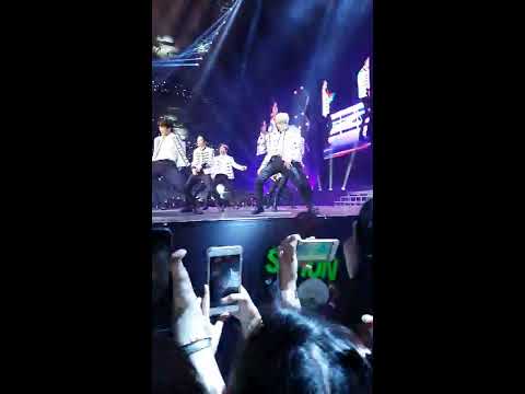 180428 - Elyxion In Manila - Kokobop Fancam HD