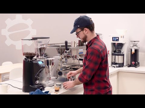 Mazzer Super Jolly vs. Eureka Zenith 65 E | Commercial Crew Review