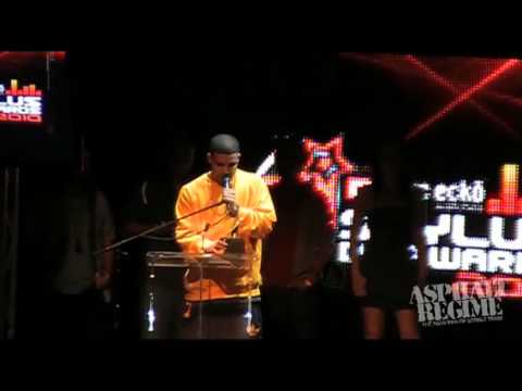 Drake at 2010 Stylus DJ Awards in Toronto