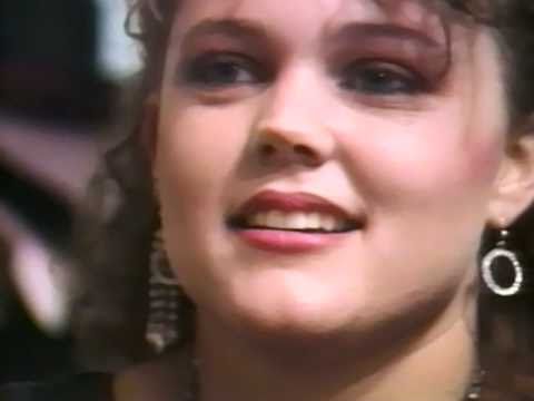 Go-Go's - Interviews (Totally Go-Go's)