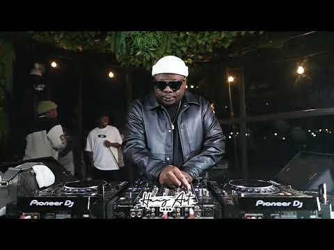 Myztro at the Hangawt 1632 11 August 2025