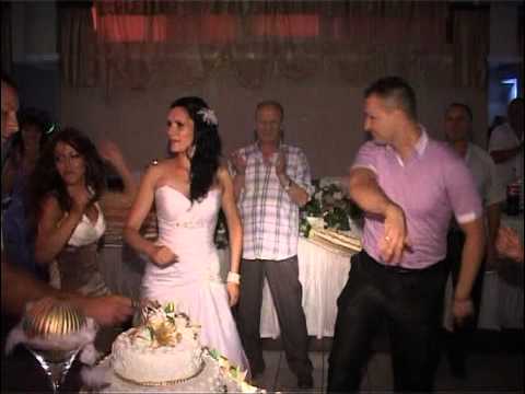 SVADBA IVANE I NIKOLE-ULAZAK TORTE