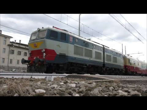 2016-04-17 La E 656 001 con il treno storico da Milano Centrale a Mantova