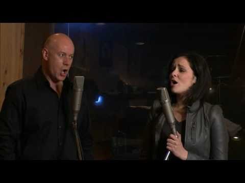 Anthony Warlow and Lucy Maunder sing 