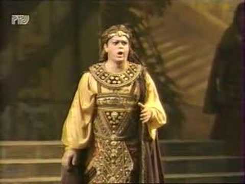 Vladimir Galouzine sings Celeste Aida