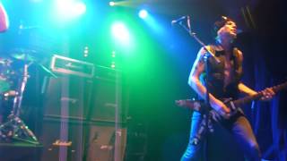 MICHAEL SCHENKER - Too Hot To Handle - Paris 2013