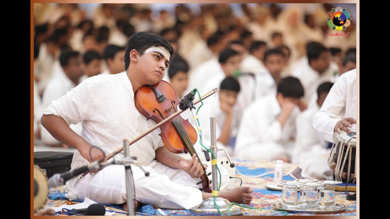 Violin Concert by Sri Sayee Rakshith - 17 Nov 2014