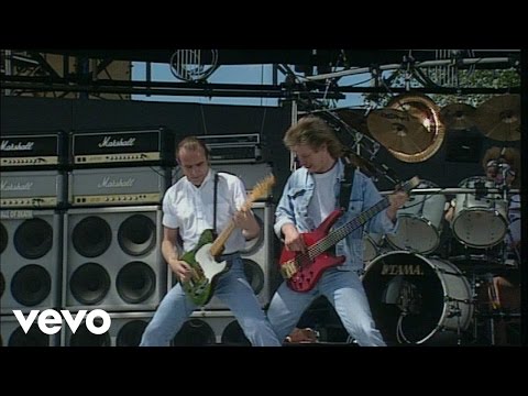 Status Quo - Rockin' All Over The World (Live)