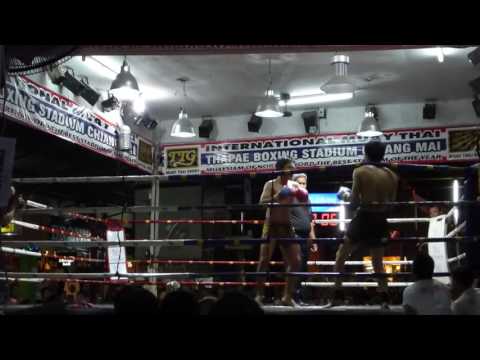 Match boxe thaï, Thapae stadium, Chiang Mai