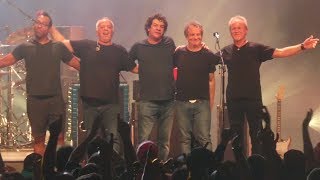 &quot;Loop De Loop &amp; Ocean Man &amp; Mollusk &amp; Fluffy&quot; Ween@The Met Philadelphia 12/14/18