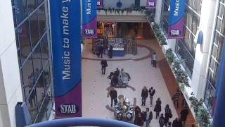 preview picture of video 'Weston-super-Mare Sovereign Shopping Centre'