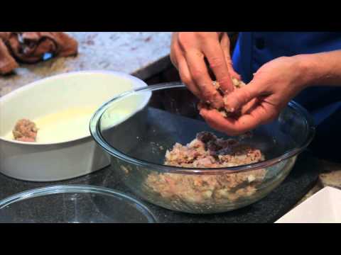 Party-Sized Barbecue Meatballs : Quick Snacks & Kitchen Tips