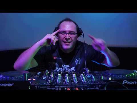 Studio Live - Retro Time In Attack Live Mix - Clubbasse