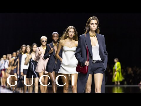 Gucci Ancora Fashion Show