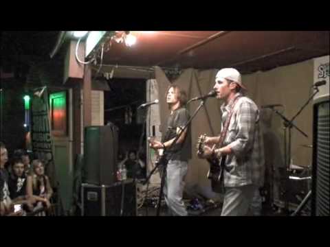 Casey Donahew Band - Crazy