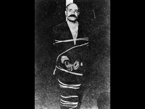 THE BRUTAL EXECUTION OF - khosrow Roozbeh