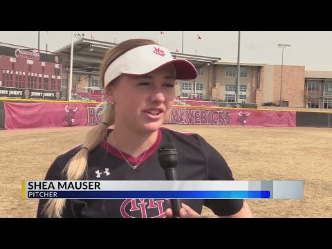 Lady Maverick sweep another doubleheader