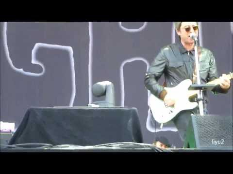 Noel Gallagher's High Flying Birds - Digsy's Dinner (Oasis cover, full song) Rock Werchter 2015