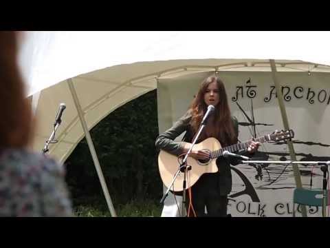 Zoe Wren @ Leigh Folk Festival 2013