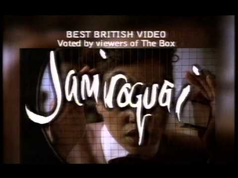 Robbie Williams wins British Video presented by Helen Baxendale & John Thompson | BRIT Awards 1999