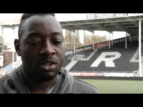 Parfait Mandanda avant R.Charleroi S.C - K.V. Oostende