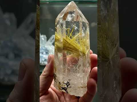 Quartz (Epitaxial Rutile and Hematite inclusions Novo Horizonte Minas Gerais Brazil #crystal #shorts