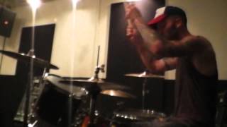 #drumday - Juliette &amp; the Licks / "Shelter Your Needs"
