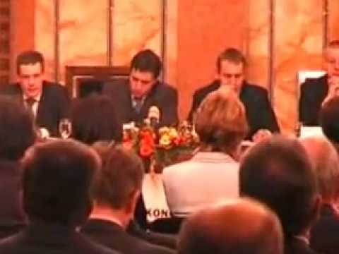 VI. Ekonomické fórum Hospodářských novin (30.11.2004)