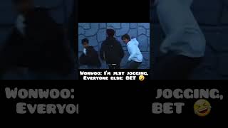 Download lagu Wonwoo: I’m just jogging,Everyone else: BET 🤣 #wonwoo #junhui #the8 #seventeen #kpop #shorts #fyp mp3