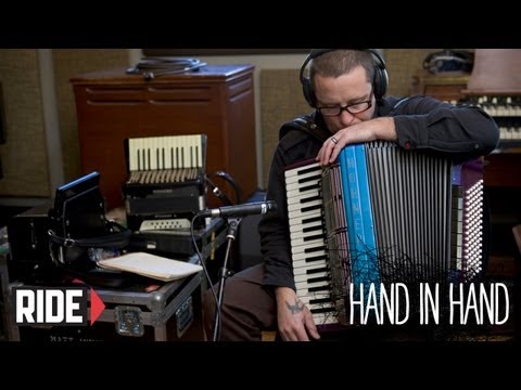 download lagu mp3 mp4 Matt Hensley Band, download mp3 Matt Hensley Band free download, download mp3 Matt Hensley Band