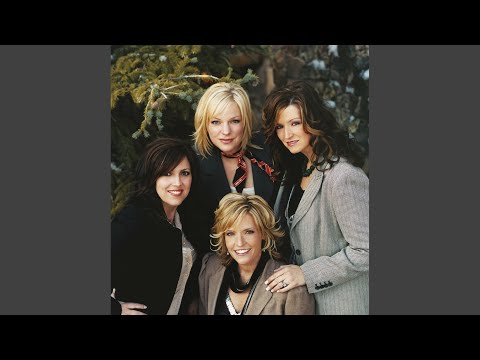 Thumbnail for All Hail the Power of Jesus' Name video