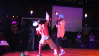 T.Y.C (formally known as QUE) performing 