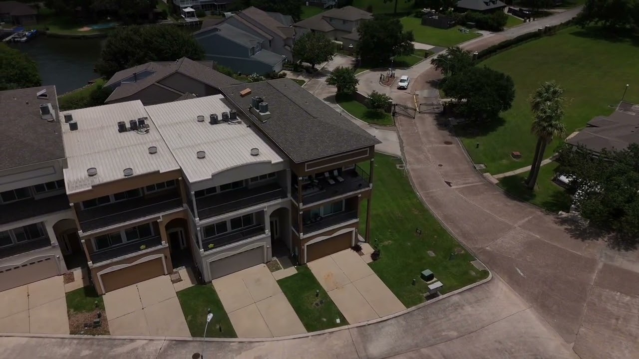 Harbor Town Willis
