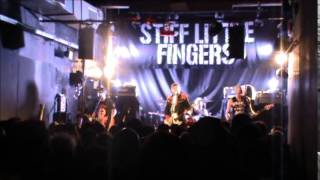 preview picture of video 'Stiff Little Fingers   Suspect Device Live Covo Club Bologna'